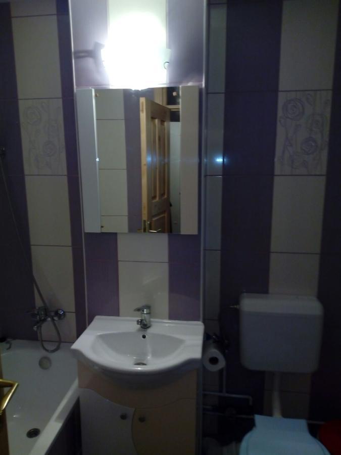 Framiso Apartment Gura Humorului Ngoại thất bức ảnh